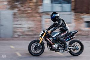 Harris Magnum 4 Bullenbeisser by Custom Wolf