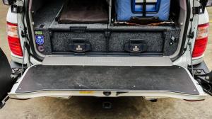 Lexus LX470 Overland Modified 2005 года, Bring a Trailer