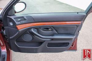 BMW M5 by Dinan 2001 года, Park Place Ltd