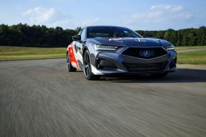Acura TLX Type S Time Attack Pikes Peak 2020 года