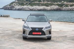 Lexus RX450h 2019 года