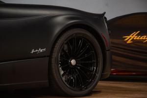 Pagani Huayra Roadster 2018 года