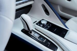 Lexus LC500 Convertible Regatta Edition 2020 года