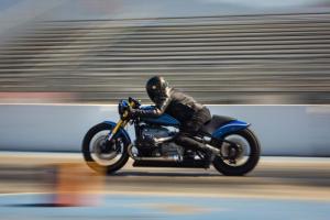 BMW R 18 Dragster 2020 года