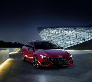 Представлена яркая Hyundai Elantra N Line