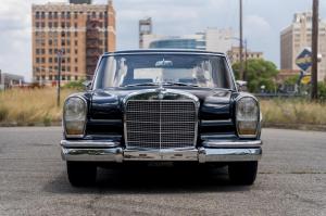 Mercedes-Benz 600 Pullman