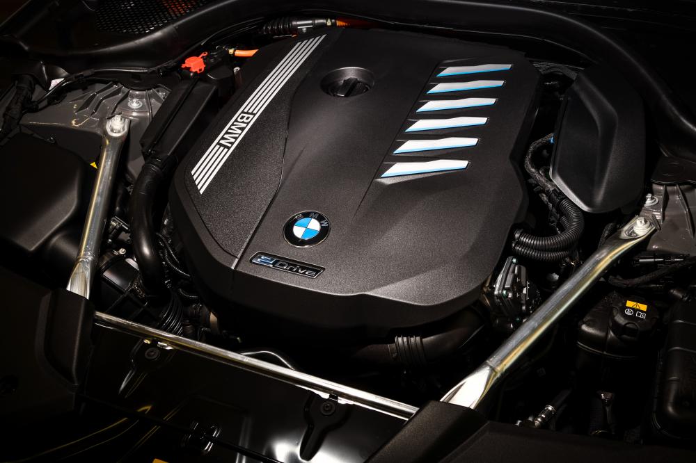 BMW 545e xDrive