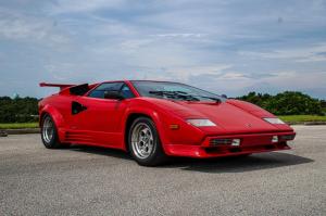 Lamborghini Countach: самый быстрый в мире