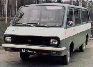 История автобусного автозавода РАФ