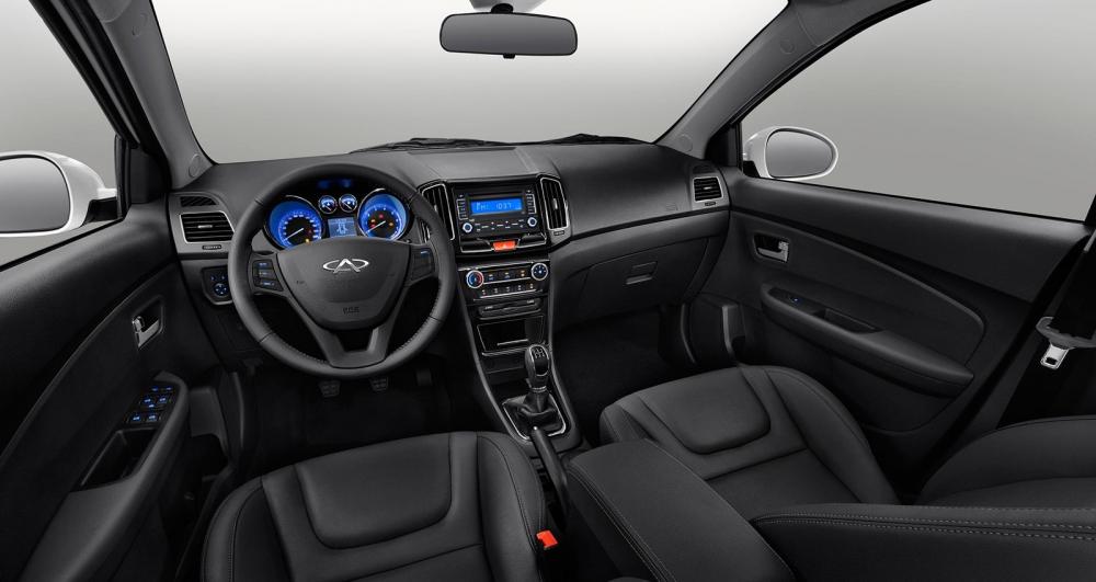 передняя панель Chery