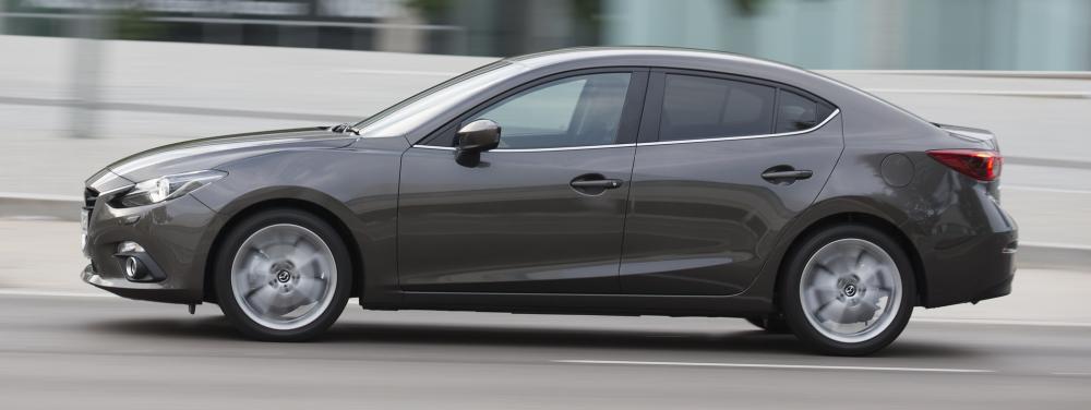 Хэтчбек Mazda 3