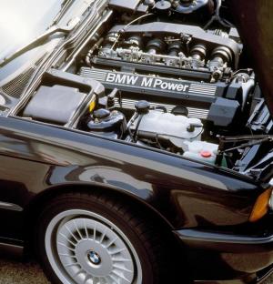 Под капотом BMW 520i E34