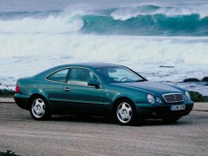 Подержанный Mercedes Benz CLK первого поколения, обзор раритета