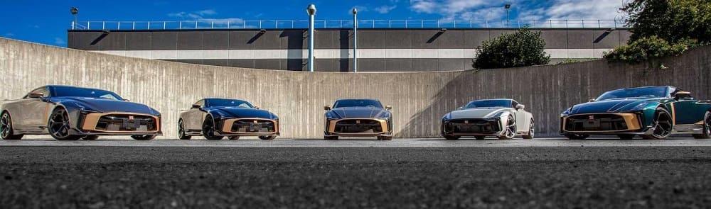 пять единиц GT-R50