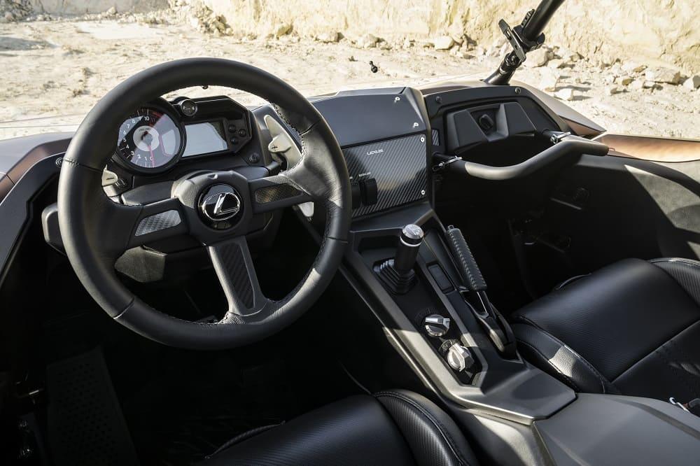 интерьер Lexus ROV
