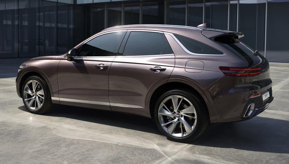 фото кроссовера Genesis GV70 2021