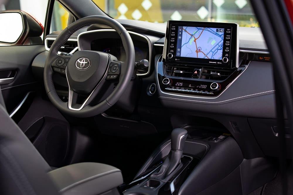 навигация Toyota Corolla