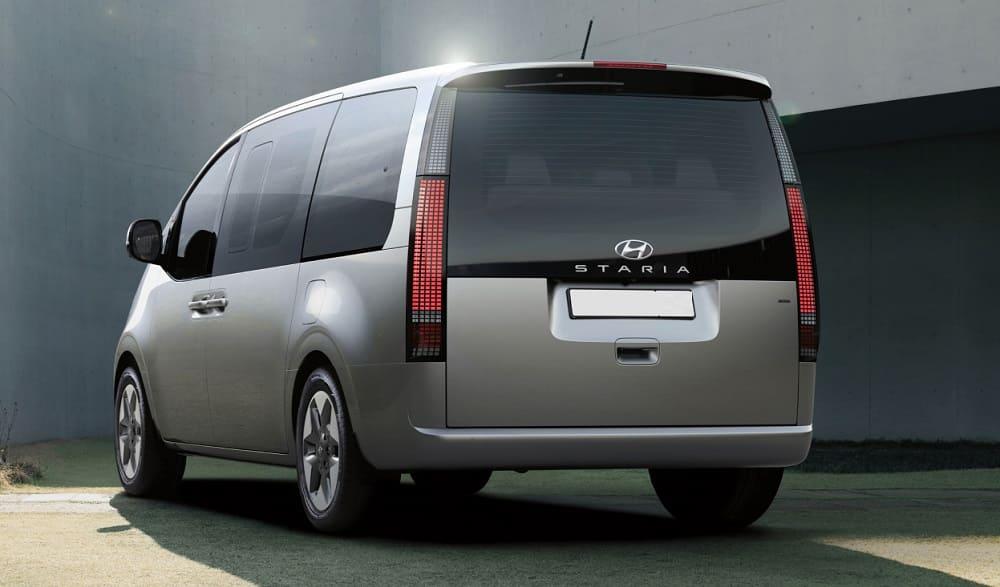 минивэн Hyundai Staria фото