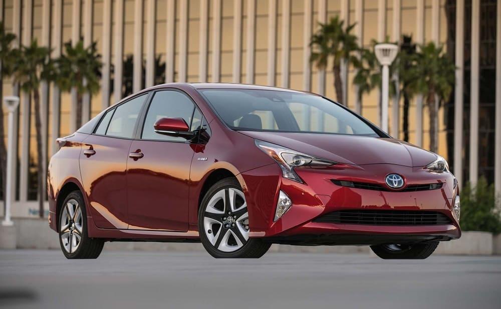2018 Toyota Prius серийный гибрид