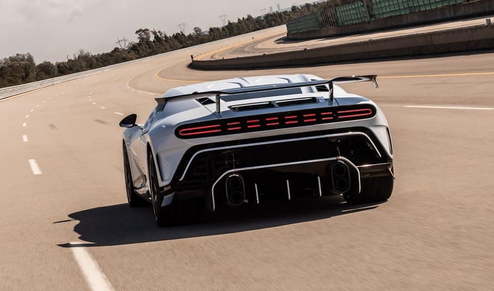 Bugatti Centodieci 2022