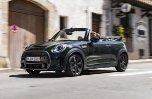 Новинка MINI Cooper S Convertible в версии Resolute