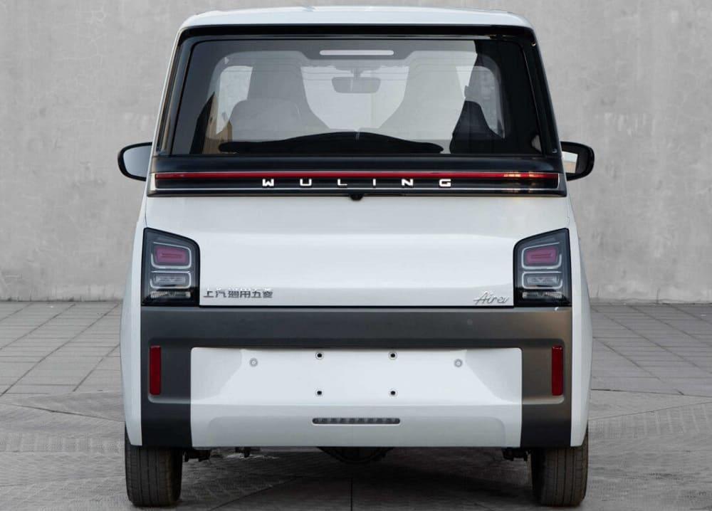 мини-электромобиль Wuling Air ev LWB