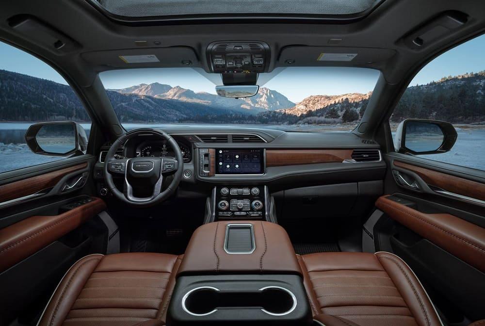интерьер 2023 GMC Yukon Denali Ultimate