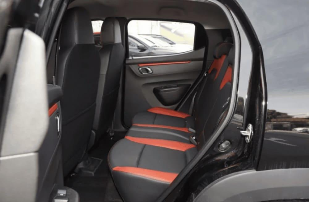 салон электрокроссовера Dongfeng EV EX1 PRO