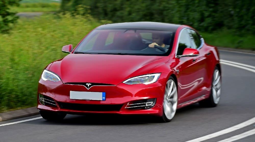 Tesla model S-100
