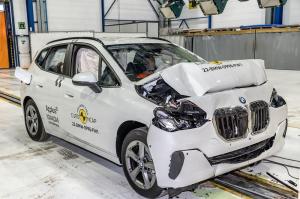 Euro NCAP провел краш-тест BMW X1 и BMW 2 серии Active Tourer