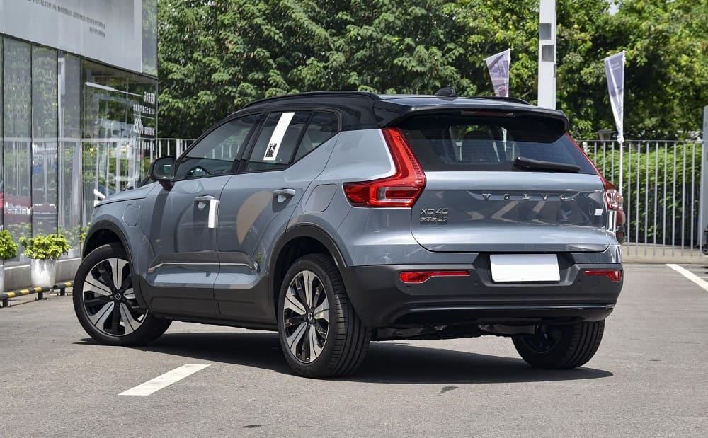 фото Volvo XC40
