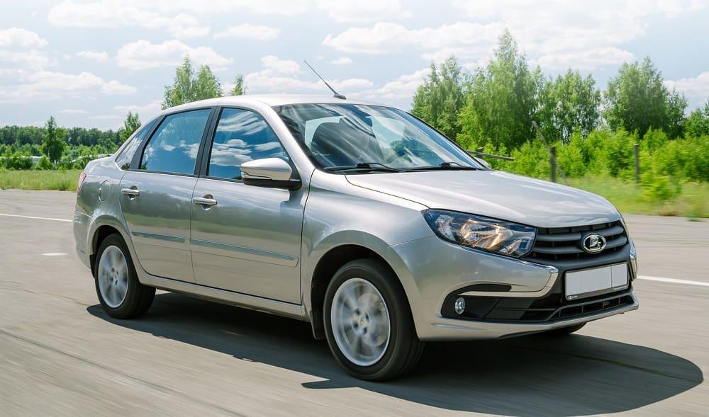 Lada Granta фото