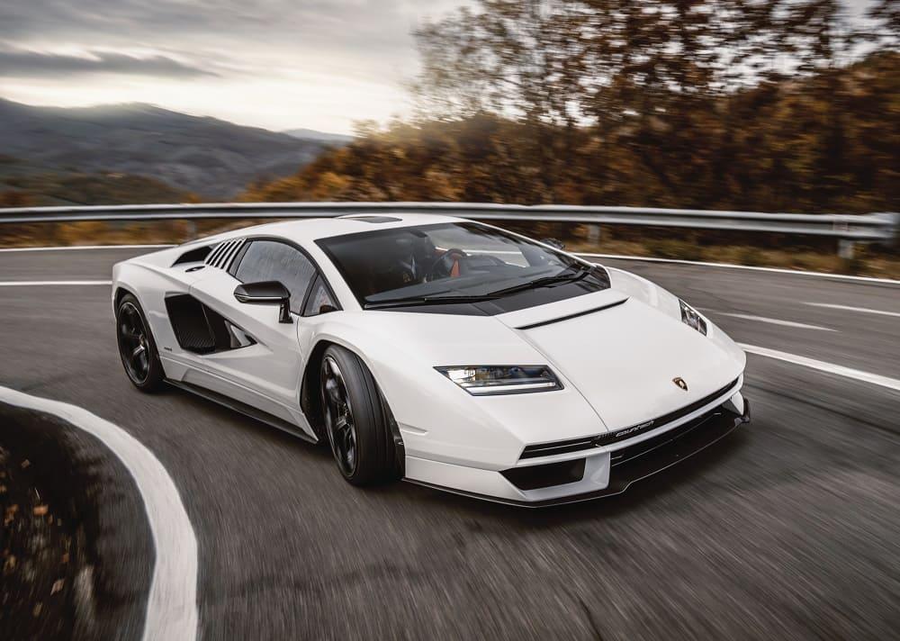 Новый Countach LPI 800-4 от Lamborghini: все 112 машин уже проданы