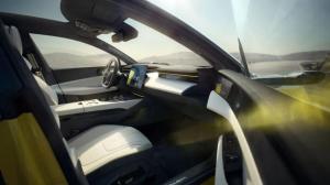 интерьер Lotus Emeya GT