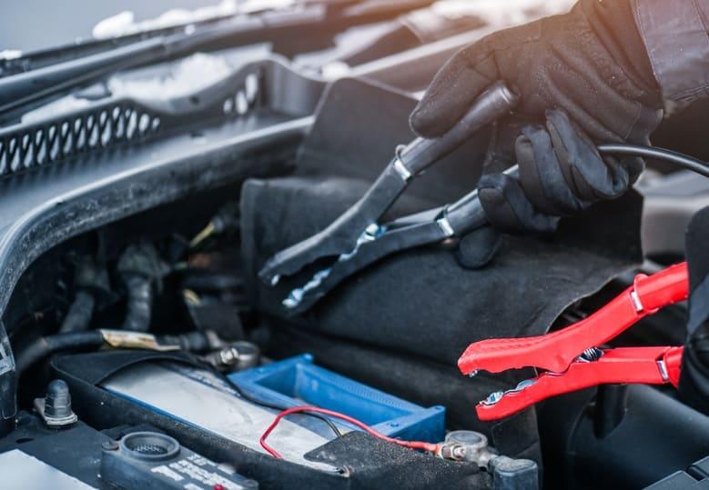 Мобильная автопомощь с выездом на дороге — когда время критично