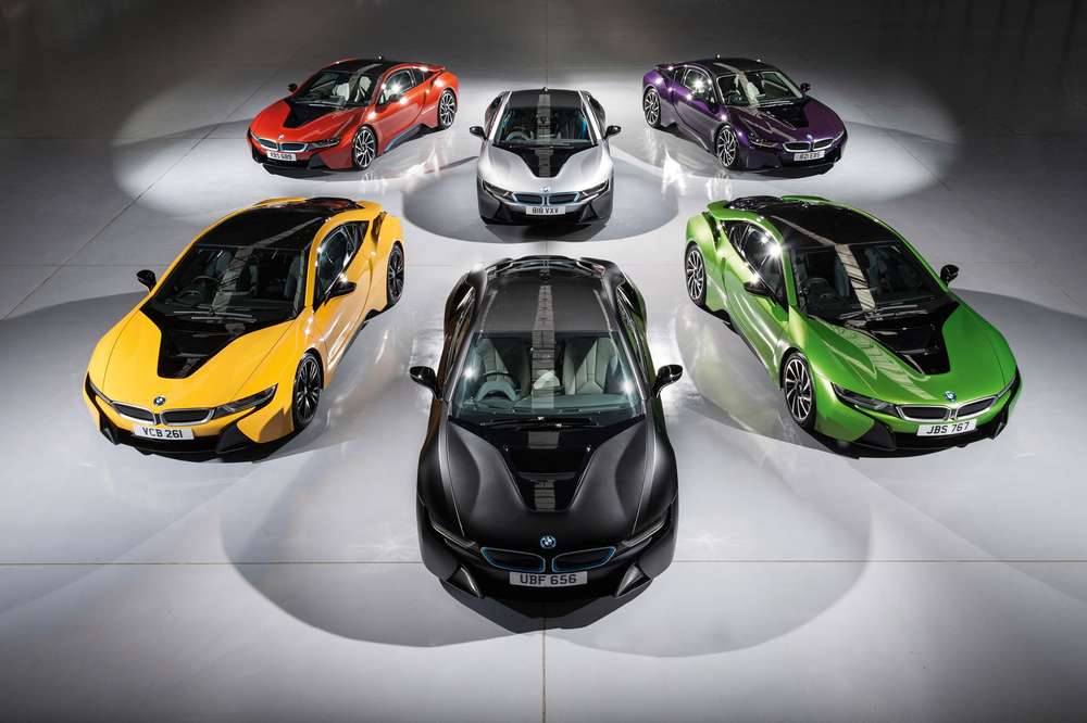 Компания BMW расширила цветовую палитру кузова гибридного спорткара i8