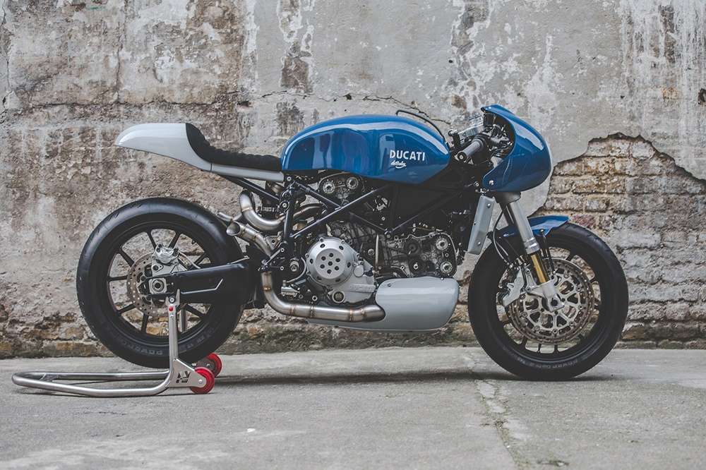 Кастом deBolex Engineering Ducati 749S