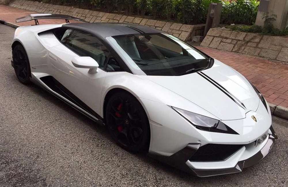 DMC Lamborghini Huracan в эксклюзивном цветовом оформлении от Impressive Wrap