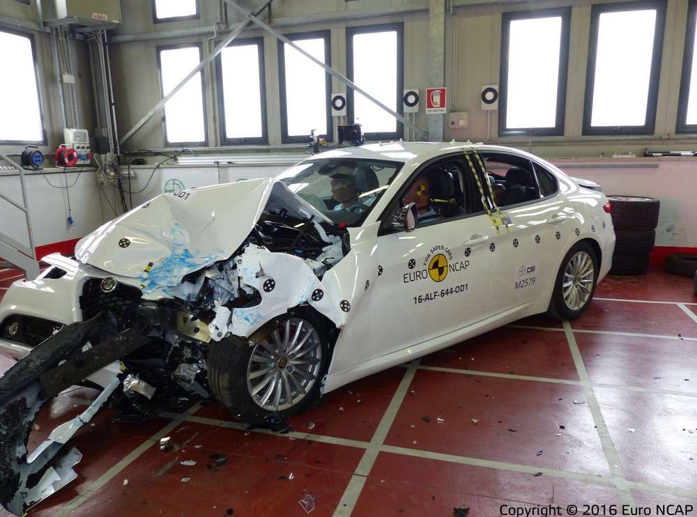 Alfa Romeo Giulia удостоилась высшего рейтинга в краш-тестах Euro NCAP