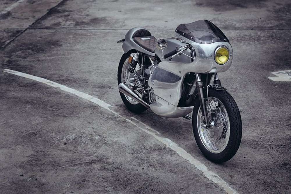 Omega Racer: Кастом Yamaha SR400 Sunmaster 14
