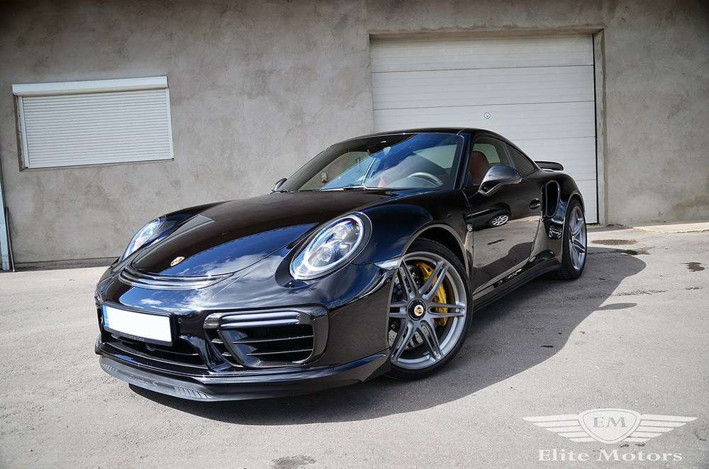 Techart Porsche 911 Turbo S в исполнении тюнеров Elite Motors