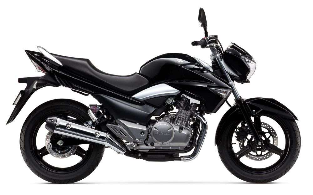 Мотоциклы Suzuki GW250 / TU250X 2017 года