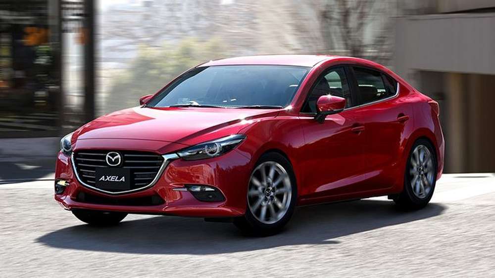 Компания Mazda официально представила рестайлинговое семейство Mazda3