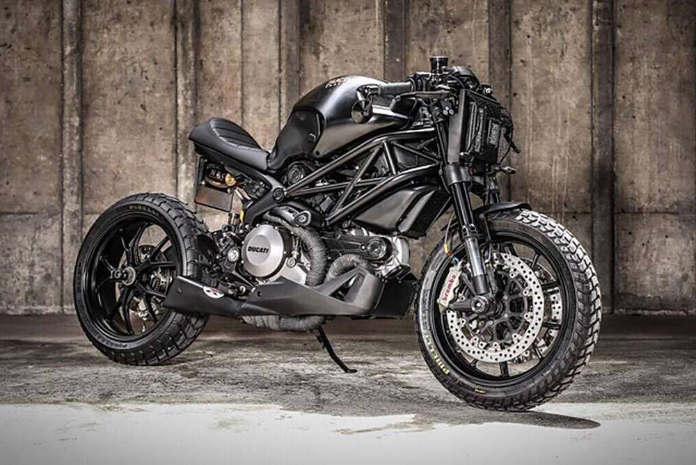 K-Speed Customs: Стритфайтер Ducati Monster M1100 Darth Mostro
