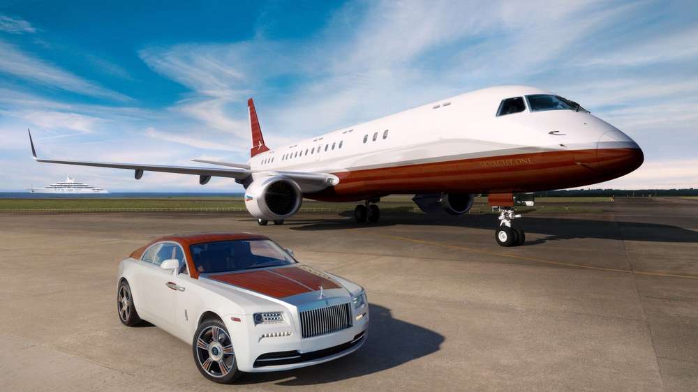 Rolls-Royce Wraith превратился в роскошную сухопутную яхту