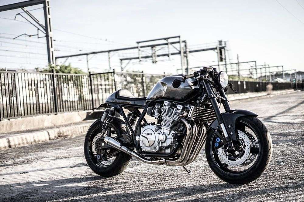 Кафе рейсер Yamaha XJR1300 The Brute
