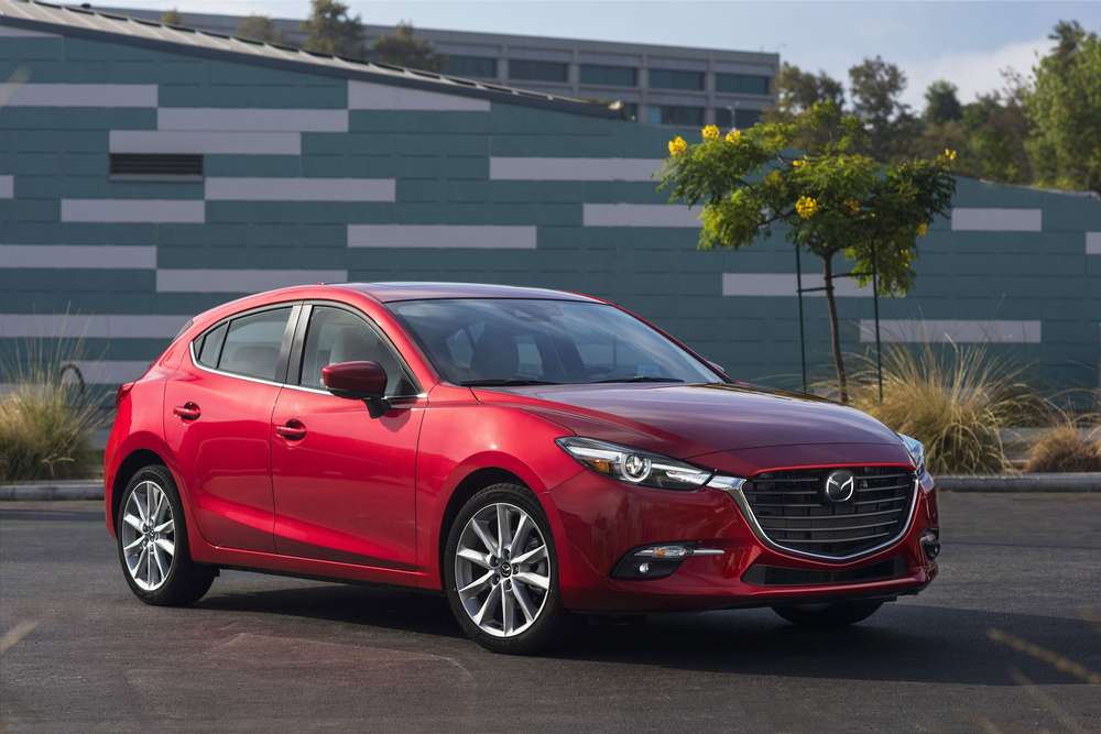 фото Mazda3 Hatchback 2016