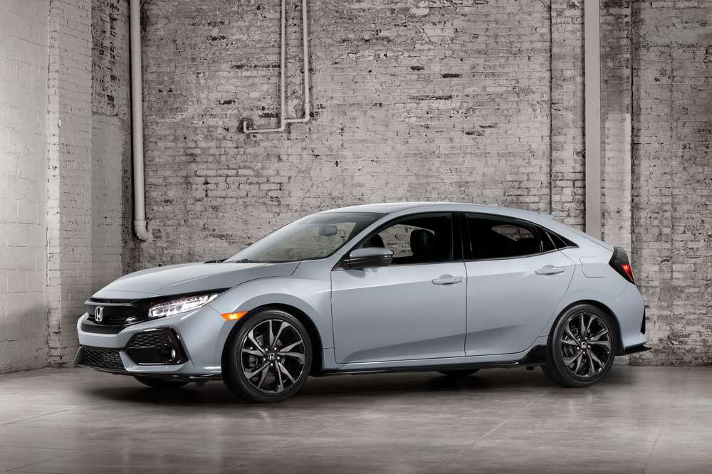 Рассекречена внешность хэтчбэка Honda Civic нового поколения