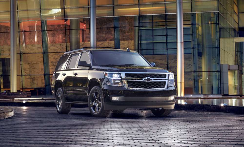 Компания Chevrolet подготовила «полуночные» издания внедорожников Tahoe и Suburban