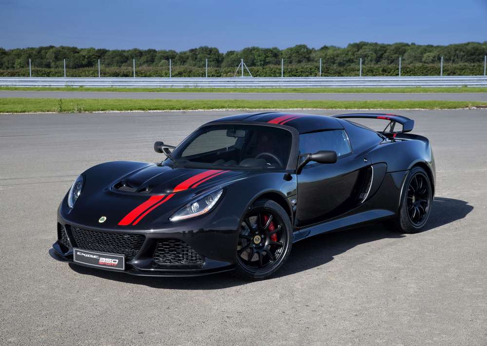 Компания Lotus подготовила лёгкую спецмодификацию купе Exige